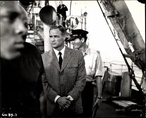 63 Pressefotos Marlon Brando, Portraits und Filmszenen