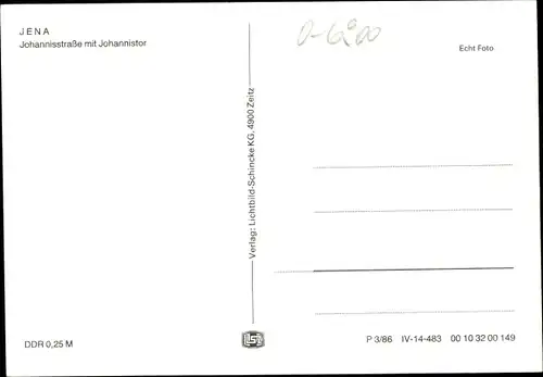 Ak Jena in Thüringen, Johannisstraße, Johannistor, Passanten