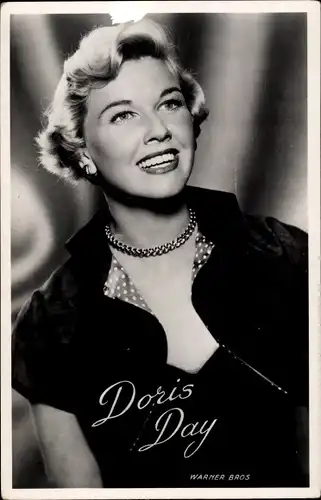 Ak Schauspielerin Doris Day, Portrait