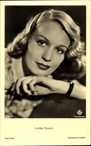 Ak Schauspielerin Lotte Koch, Portrait