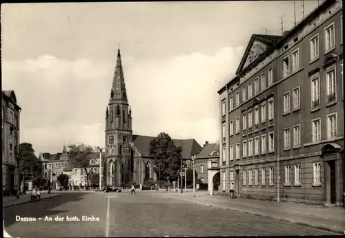 Ak Dessau in Sachsen Anhalt, kath. Kirche