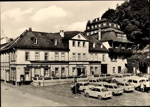 Ak Leutenberg in Thüringen, Cafe am Markt, Parkplatz, Autos