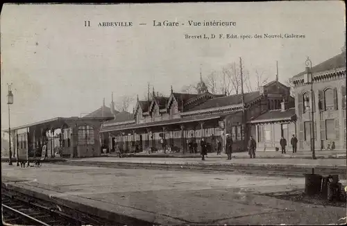 Ak Abbeville Somme, La Gare, Innenansicht