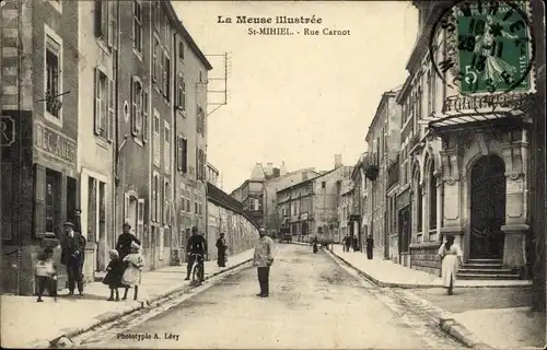 Ak Saint Mihiel Meuse, Rue Carnot