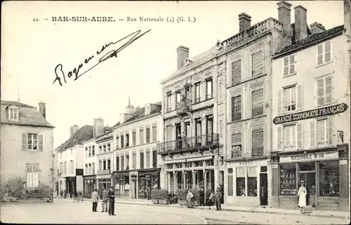 Ak Bar sur Aube, Rue Nationale, Geschäftshäuser