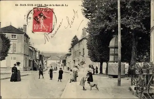 Ak Bar sur Aube, Rue de la Gare