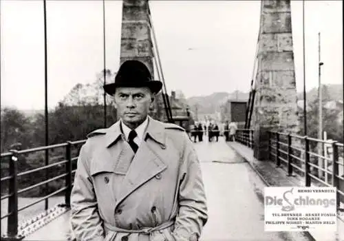 Foto Filmszene Die Schlange, F / D / It 1972, Szene mit Yul Brynner