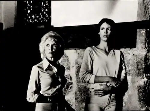 Foto Filmszene, The Fog, Nebel des Grauens, Schauspielerinnen Janet Leigh und Jamie Lee Curtis