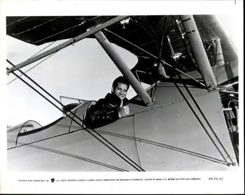 Foto Police Academy, Steve Guttenberg  im Flugzeug