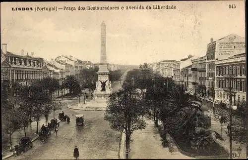 Ak Lisboa Lissabon Portugal, Praça dos Restauradores e Avenida da Liberdade