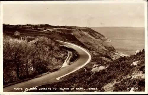 Ak Channel Island Jersey, Route du Nord mit Blick auf die Insel Sark