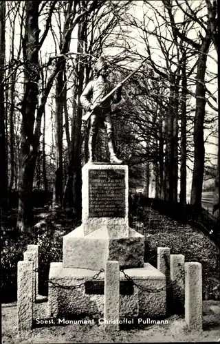 Ak Soest Utrecht Niederlande, Christoffel Pullmann Denkmal