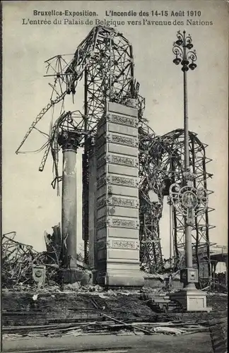 Ak Bruxelles Brüssel, Expo, Weltausstellung 1910, Belgischer Palast niedergebrannt