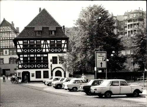 Foto Ak Lutherstadt Eisenach in Thüringen, Teilansicht, Fachwerkhaus, Autos