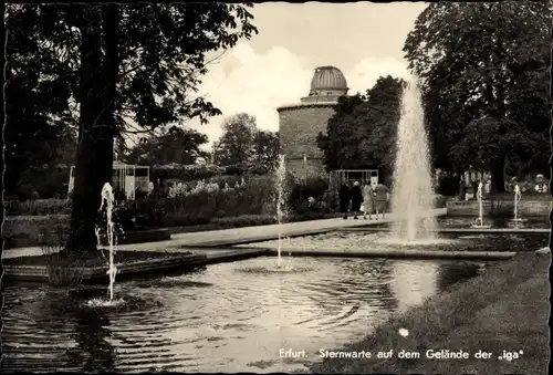 Ak Erfurt in Thüringen, Sternwarte auf dem Gelände der Iga, Wasserspiel