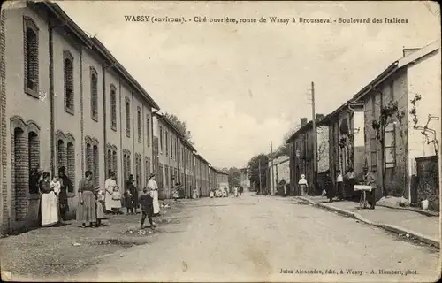 Ak Wassy Haute-Marne, Boulevard des Italiens