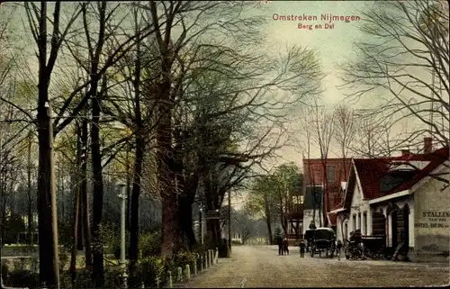 Ak Berg en Dal Gelderland Niederlande, Straßenpartie