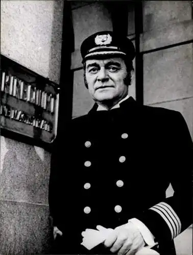 Foto Schauspieler Jack Hawkins, Setfoto Lord Jim