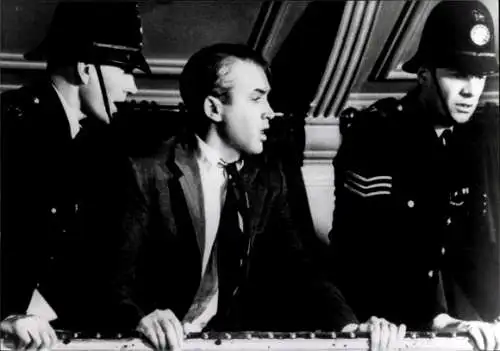 Foto Filmszene Der Mann, der zuviel wußte, USA 1956, Szene mit James Stewart