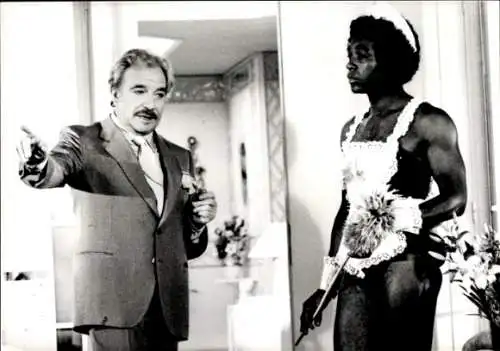 Foto Schauspieler Noch ein Käfig voller Narren F/I 1980, Ugo Tognazzi, Mark Bodin