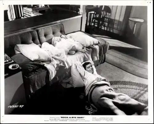Foto Schauspieler Jerry Lewis, Szene Rock-a-Bye Baby, Pressefoto
