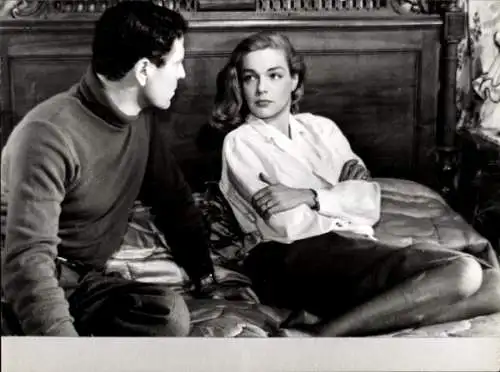 Foto Filmszene "Therese Raquin", F/It 1953, Szene mit Simone Signoret und Raf Vallone