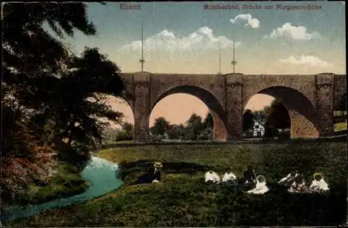 Ak Margarethenhöhe Essen Ruhrgebiet, Brücke, Mühlbachtal