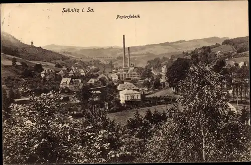 Ak Sebnitz Sächsische Schweiz, Gesamtansicht, Papierfabrik
