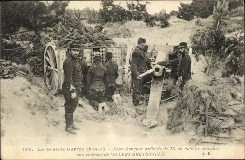 Ak Villers Bretonneux Somme, Französische Armee, Artillerie, getarntes Geschütz, I WK