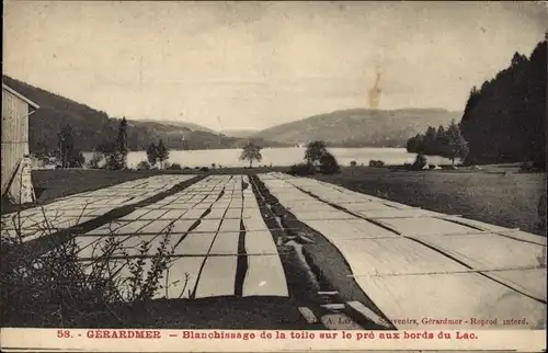 Ak Gérardmer Lorraine Vosges, Waschen der Leinwand auf der Wiese am Seeufer