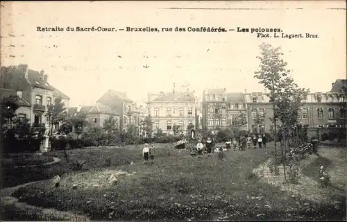 Ak Brüssel, Rückzugsort des Heiligen Herzens, Rue des Confederates, die Rasenflächen