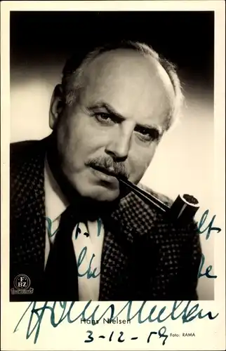 Ak Schauspieler Hans Nielsen, Portrait, Pfeife, Autogramm