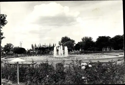 Foto Ak Erfurt in Thüringen, iga, Springbrunnen