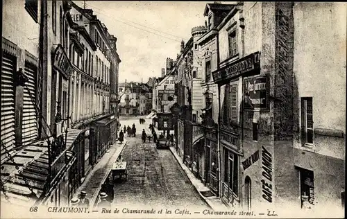 Ak Chaumont Haute Marne, Rue de Chamarande und die Cafés