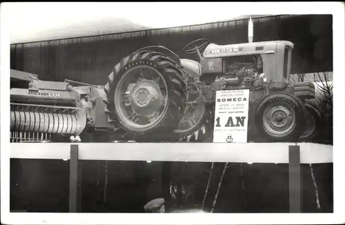 Foto Ak Traktor Som 35 GD, Someca, Erntemaschine Someca M05, 1963
