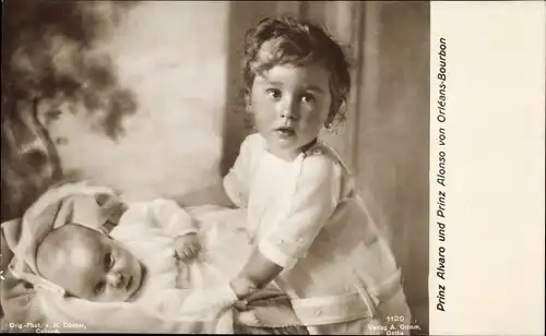 Ak Prinz Alvaro und Prinz Alonso von Orléans Bourbon, Kinderportrait