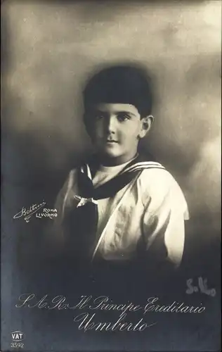 Ak Erbprinz Umberto, Kinderportrait, Matrosenanzug