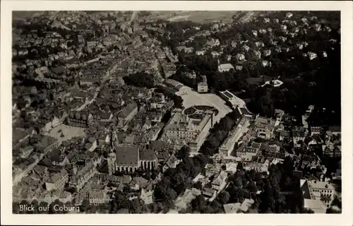 Ak Coburg in Oberfranken, Fliegeraufnahme vom Ort