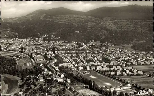 Ak Dettingen an der Erms, Fliegeraufnahme vom Ort