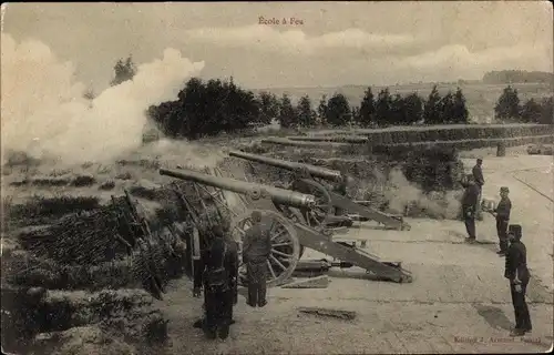Ak Französische Armee, Artillerie, Geschütze, Schießübung