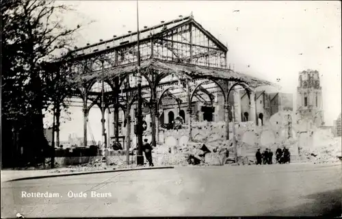 Ak Rotterdam Südholland Niederlande, zerstörtes Gebäude