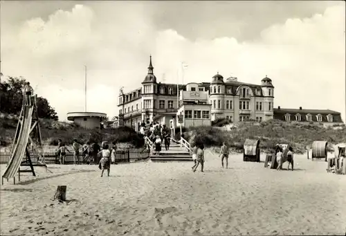 Ak Ostseebad Zinnowitz auf Usedom, Strand, Hotel