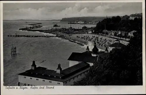 Ak Sassnitz auf der Insel Rügen, Strand und Hafen