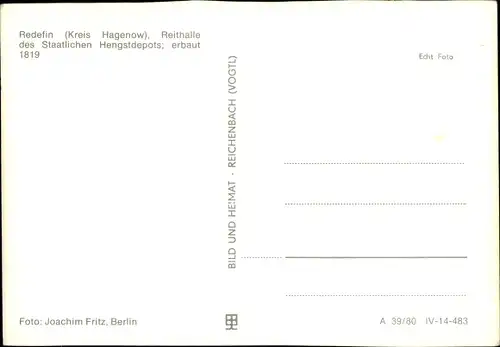 Ak Redefin Landkreis Ludwigslust Parchim, Blick zur Reithalle des staatlichen Hengstdepots