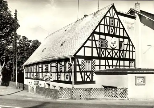 Ak Bernsdorf Sachsen, HO-Gaststätte Goldener Hirsch, Fachwerkhaus