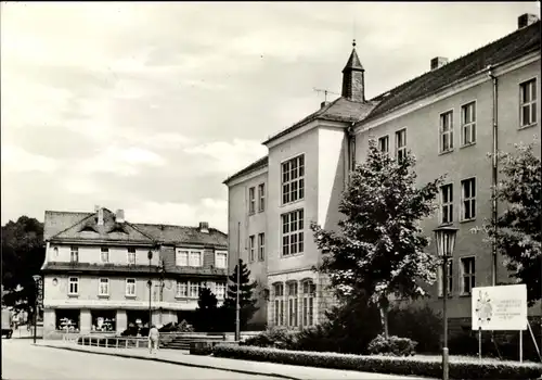 Ak Berga an der Weißen Elster Thüringen, Bahnhofstraße