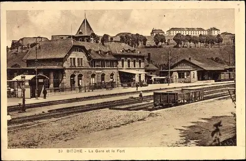 Ak Bitche Bitsch Lorraine Moselle, La Gare, Le Fort