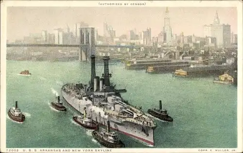 Ak New York City USA, Kriegsschiff USS Arkansas, Stadtpanorama