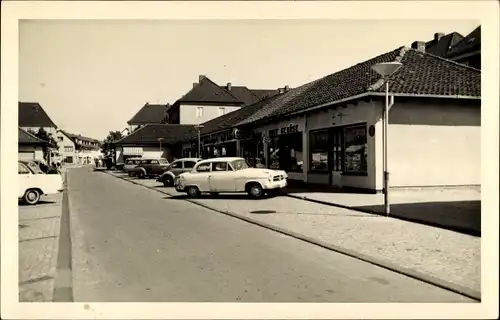 Foto Ak Bad Pyrmont in Niedersachsen, Autowerkstatt mit Borgward