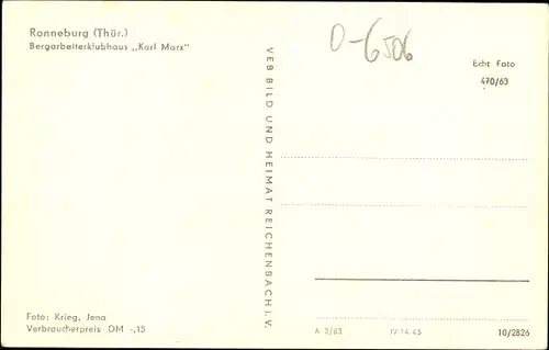 Ak Ronneburg in Thüringen, Bergarbeiterklubhaus Karl Marx, Fahnen